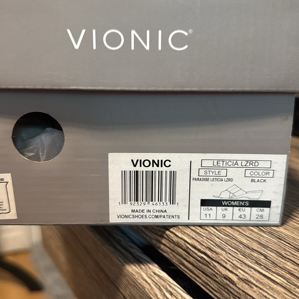 Vionic Leticia Snake Embossed Black Wedge Sandals Size 11 with box - Picture 2 of 10